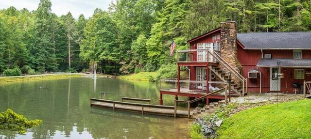 Pops Place - Rustic Cain on Fishing Pond in Pisgah Forest