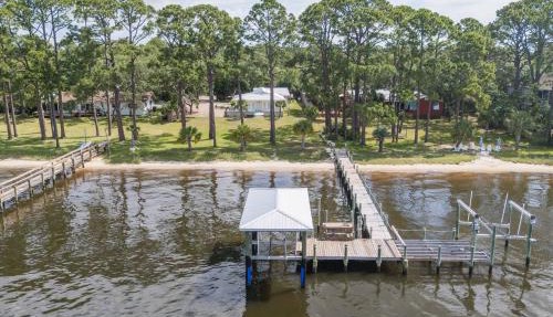 Private Beach & Dock | Peaceful Waterfront Escape in Panacea