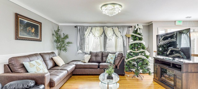 Remote-Work Ready: Family Home Near Pittsburgh in Monroeville