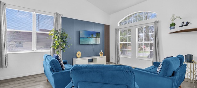 Renovated 5BR home by Disney & Universal, New Pool, PetFriendly, Gym & Gameroom! in Kissimmee