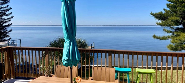 Riverfront*Shared Pool*3-Minute Walk to Beach (201) in Brevard County