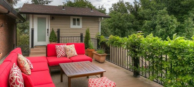 Romantic cottage with tranquil outdoor space in Willamette Valley Wine Country in Independence