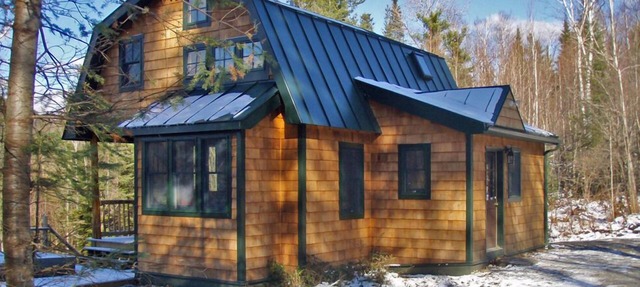 Romantic Retreat: Mt. Views, Hot Tub, Movie Theater in Granville