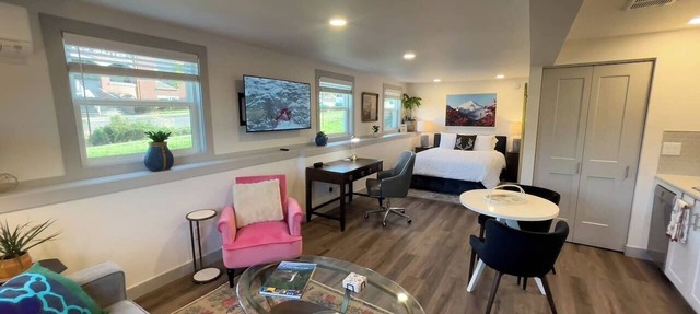 Spacious Downtown Studio | A+ Location | Near WWU in Bellingham