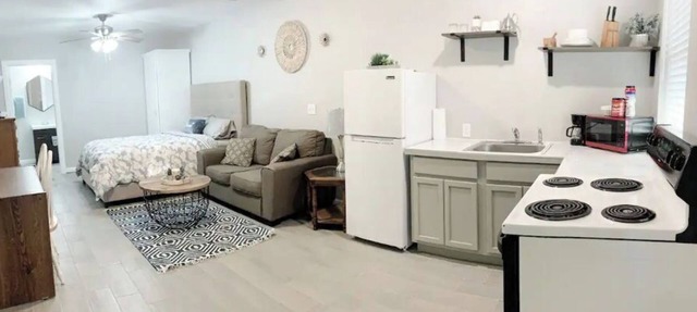 Spacious studio Duplex. in Orange