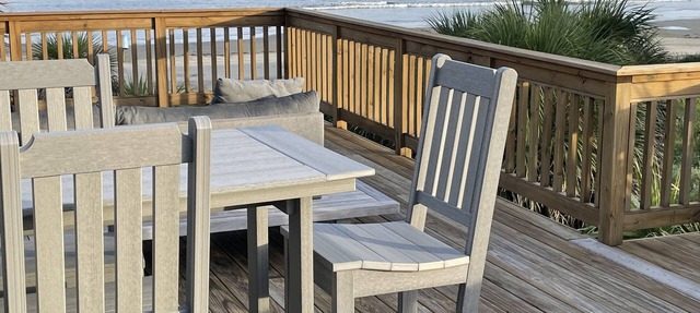 The Blue Pelican - Top rated Beachside in Pirates Beach! Sleeps 10. GVR08184 in Galveston