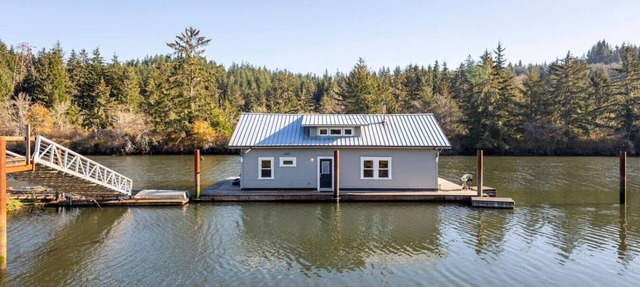 The Float House at Jack Creek in Astoria