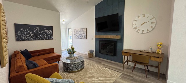 - The Lemon Drop - only 2 minutes to historic downtown Eagle! in Eagle
