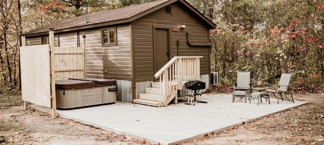 The Tiny Timber/Tiny Cabin in Lincoln