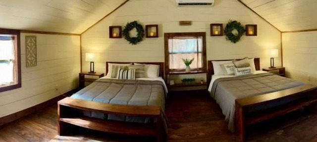 Tiny Home Vacations Resort in Denison