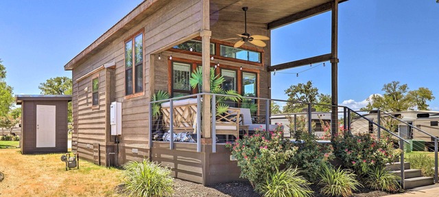 Upscale Tiny Home - Boho-Chic Austin Getaway! in Austin