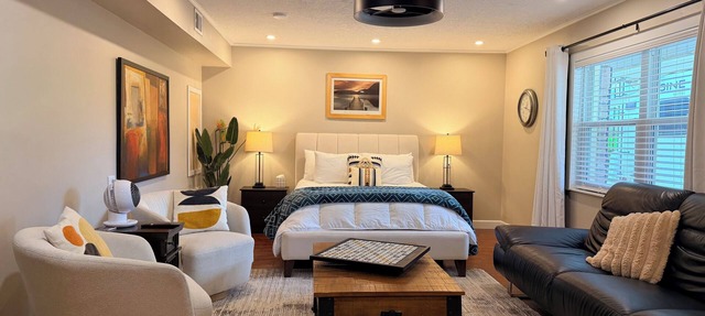 Vista Vibes Boutique Escape Near Lake Dora Acreage & Boat Parking in Mount Dora
