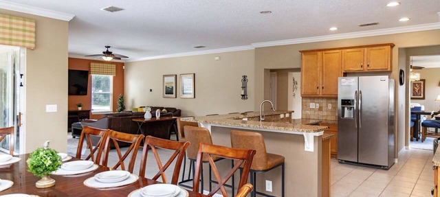 Watersong Resot Retreat Pool Spa Game Room in Davenport