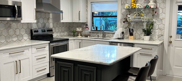 Welcoming 2-bedroom house with AC in charming Sanford in Sanford