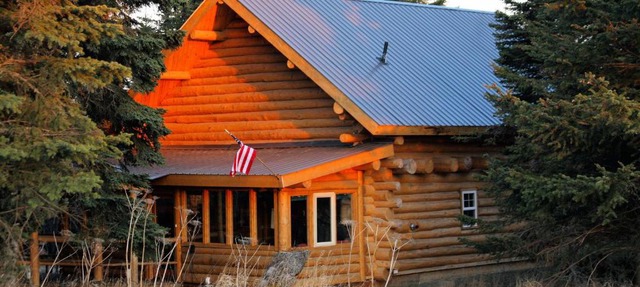 Wise Old Hunter Lodge in Anchor Point