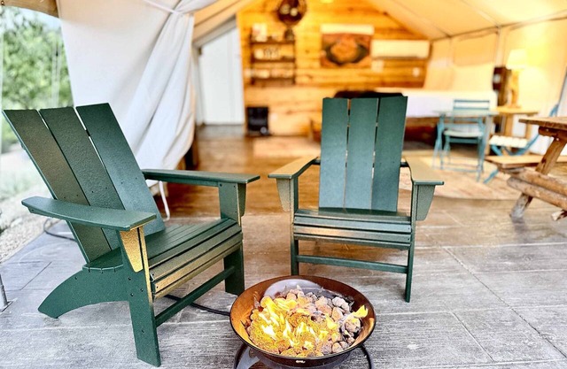 Tent 