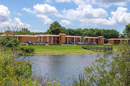 Quality Inn Suites Mt Dora North 