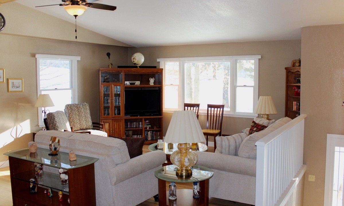 Makanda House | * On the Wine Trail * Near Giant City & Shawnee Forest! * Wi-Fi *