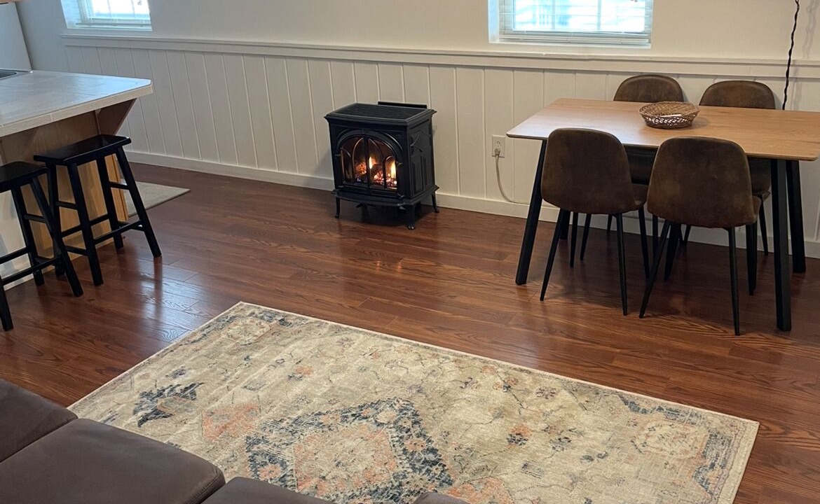 Amanda Apartment | Sunset Apartment- Peaceful Country Setting- Reasonable Distance to Hocking Hills