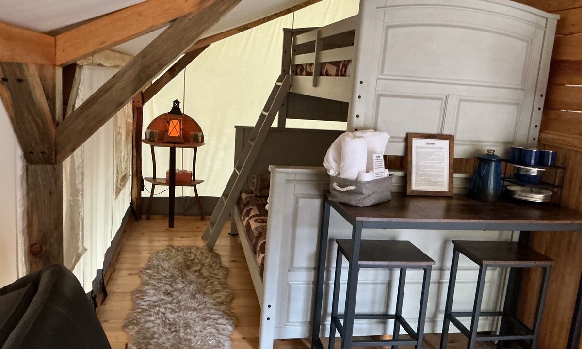 Idleyld Park Cabin | Umpqua National Forest Family Glamping Tent Homesteader - Near Crater Lake & Umpqua Hot Springs