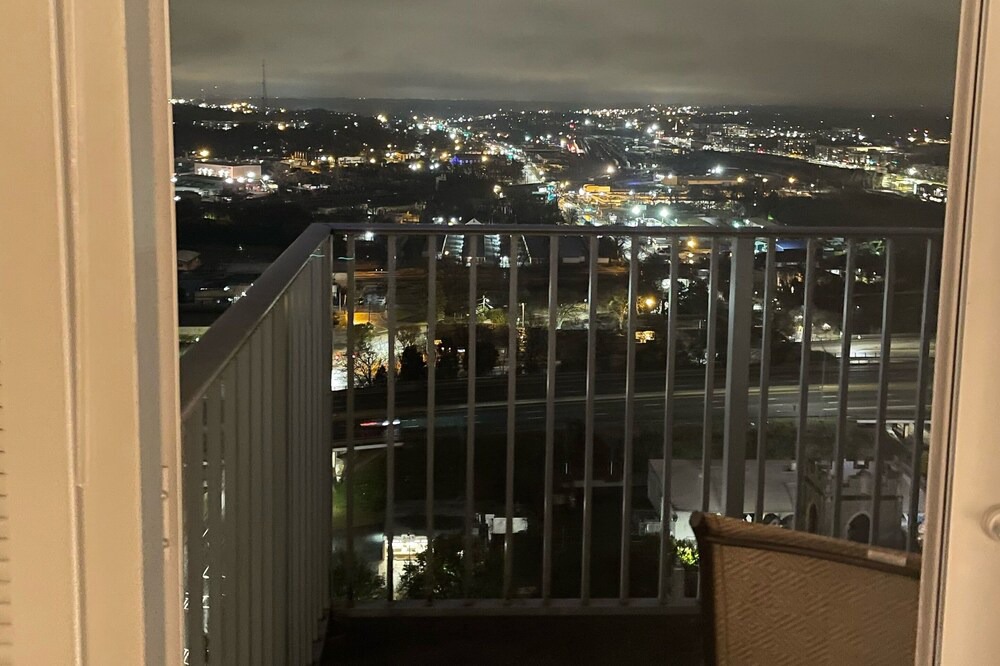 Photo of Patio Balcony in Charlotte Center City