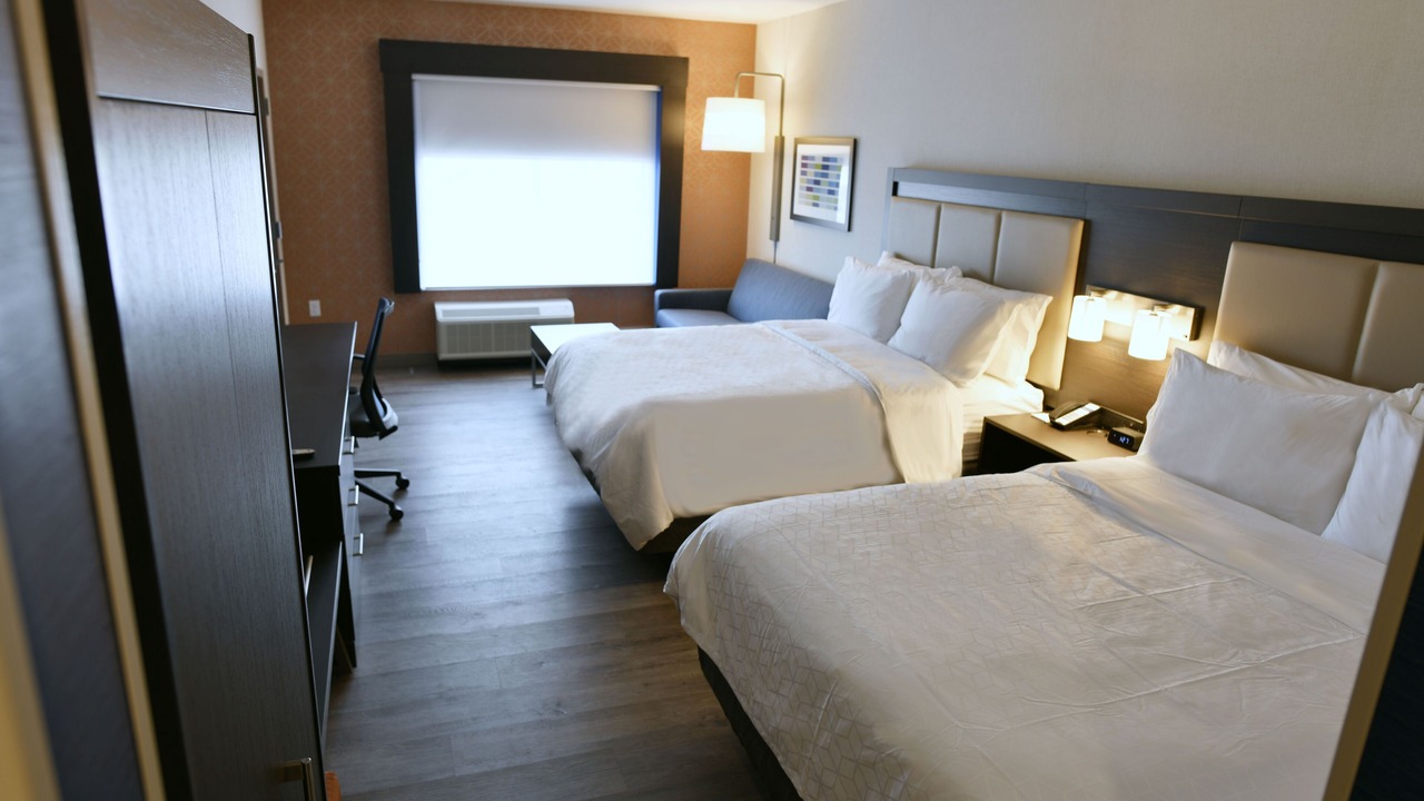 Photo of Bedroom in The Waterfront