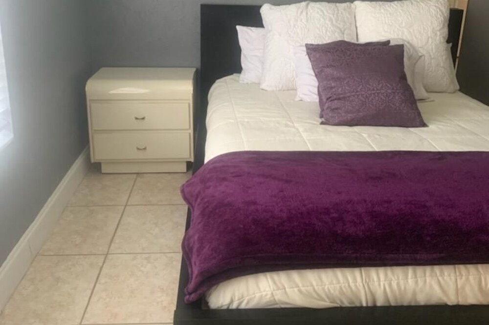 Photo of Bedroom in Oviedo
