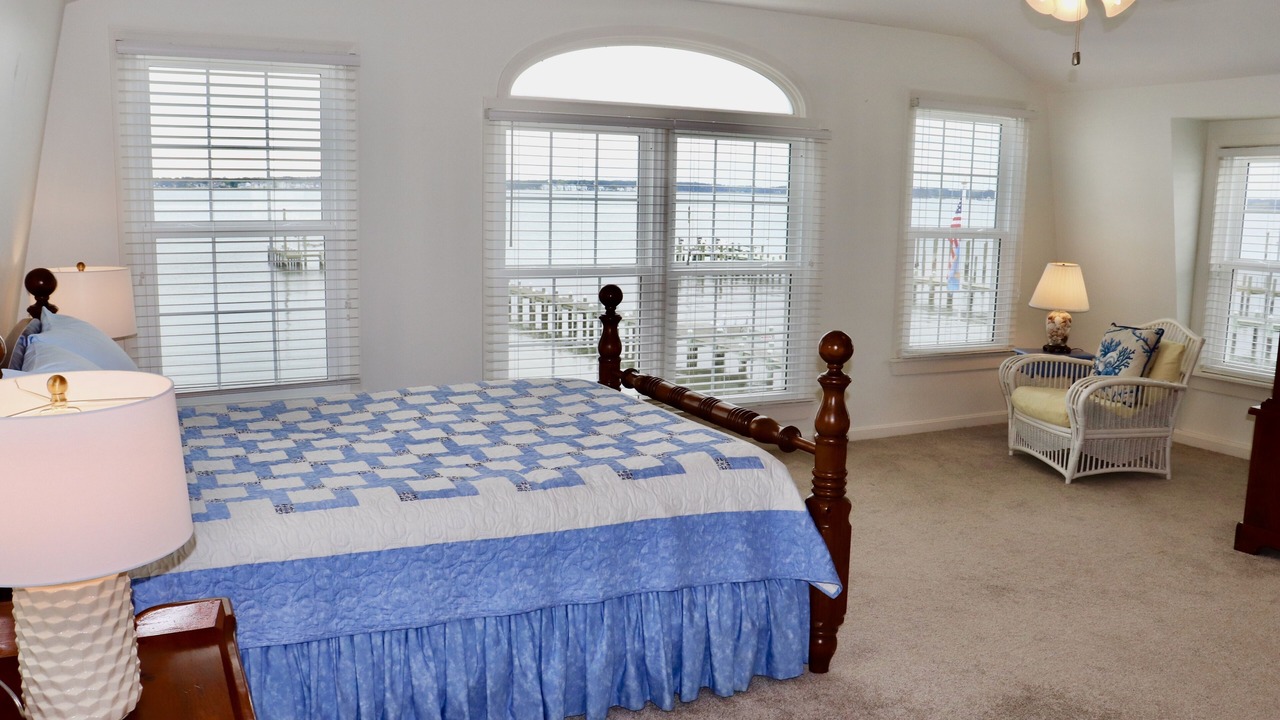 Photo of Bedroom in Long Neck