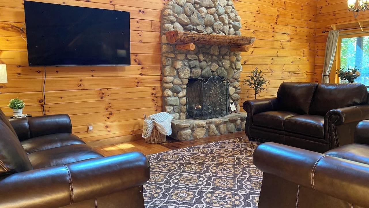 Photo of Livingroom in Laurelville