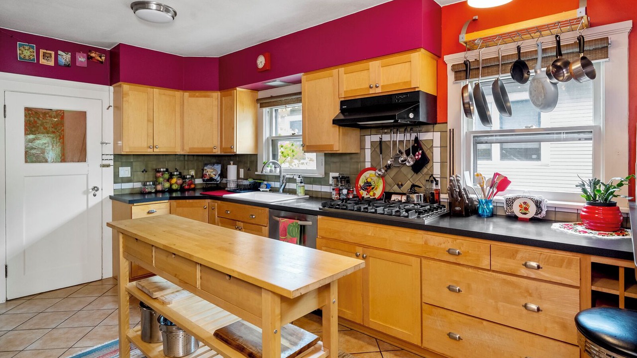 Photo of Kitchen in Roseway