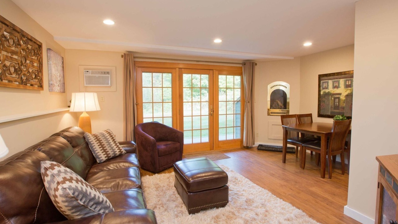 Photo of Livingroom in Stowe Area