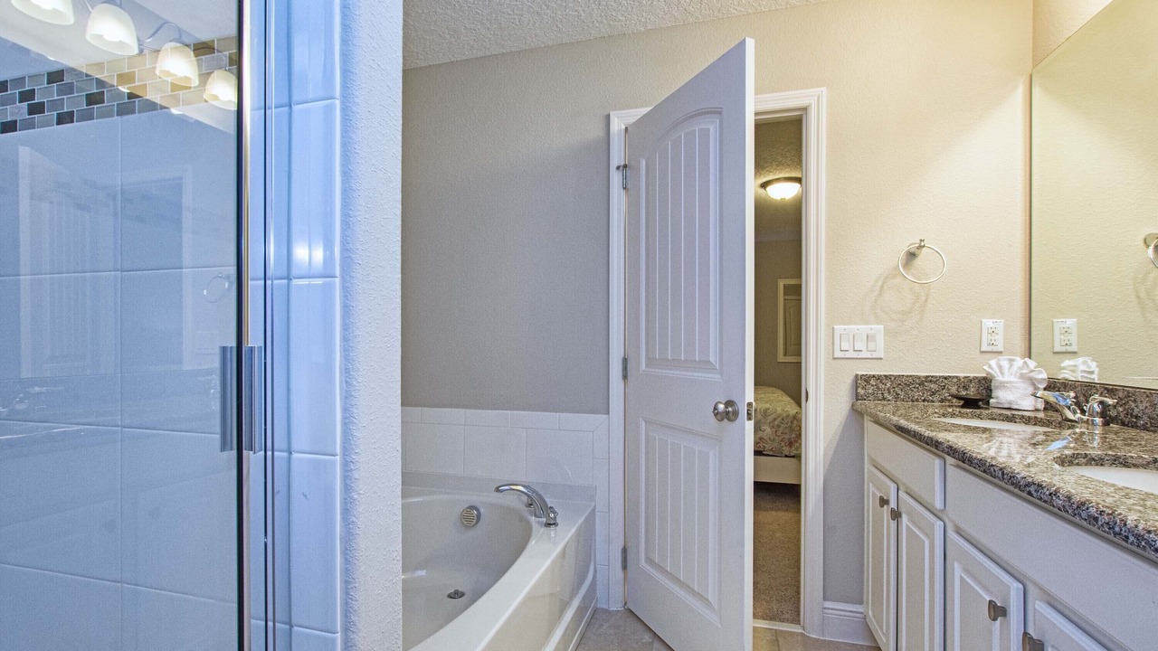 Photo of Bathroom in Loughman