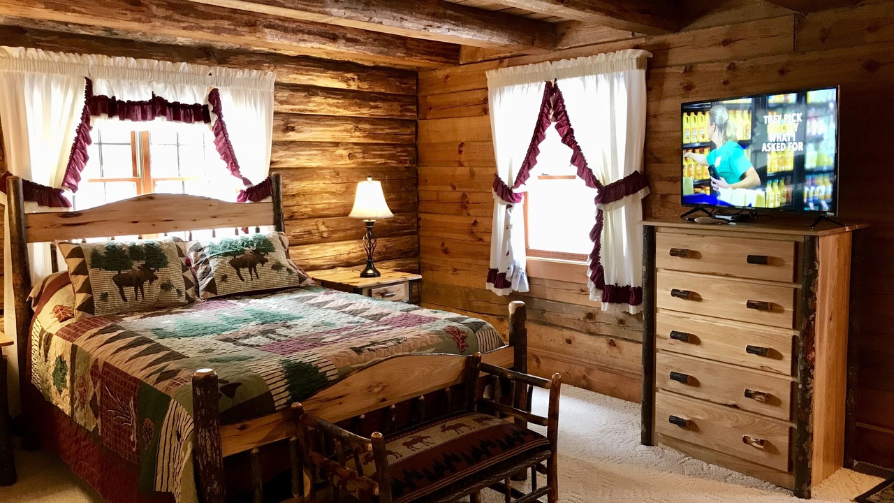 Photo of Bedroom in Butler