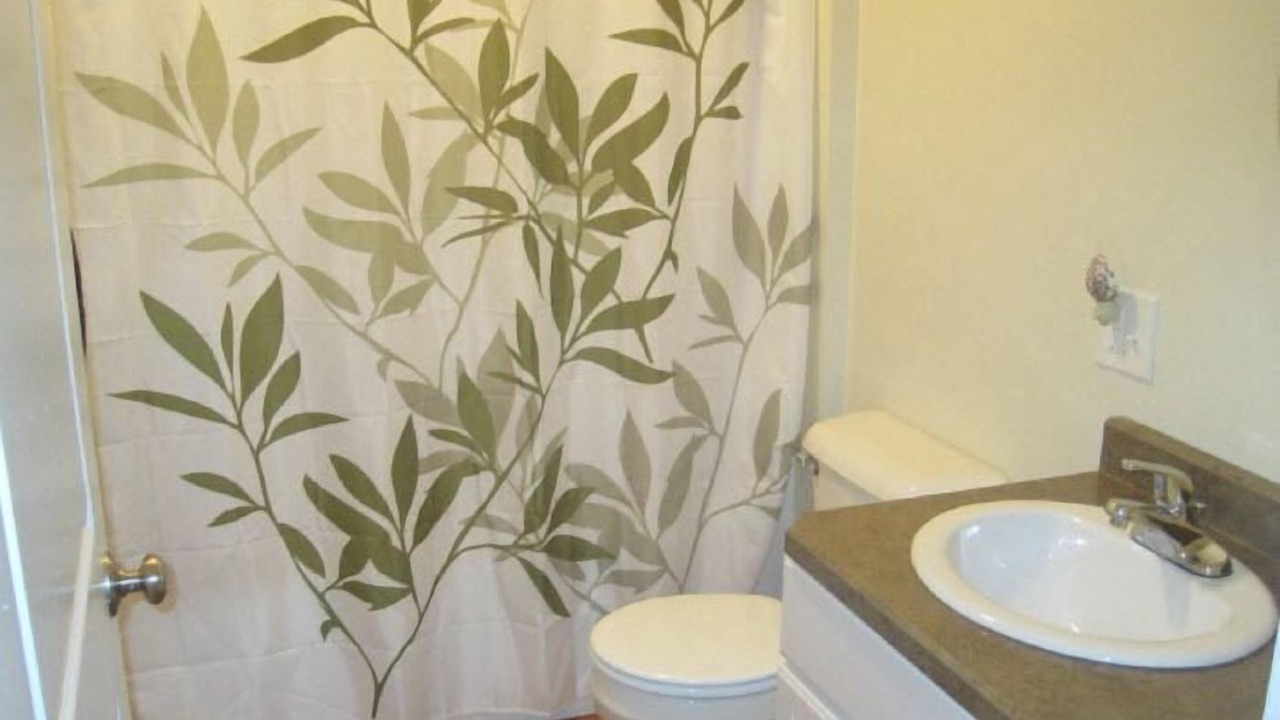 Photo of Bathroom in Kelleys Island