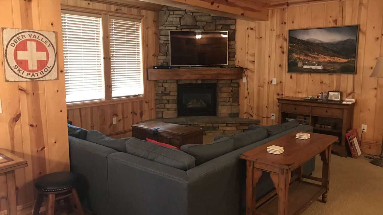 Photo of Bedroom in Deer Valley