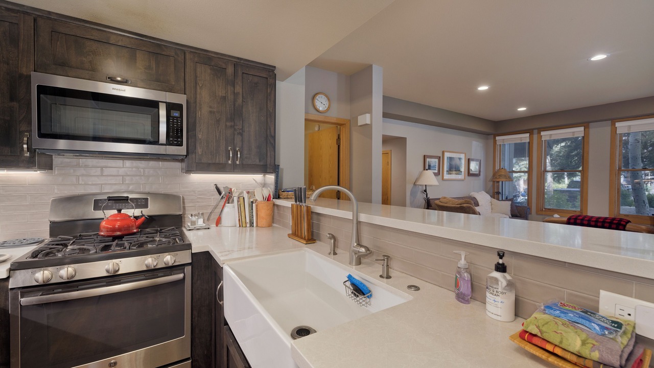 Photo of Kitchen in Mammoth Lakes