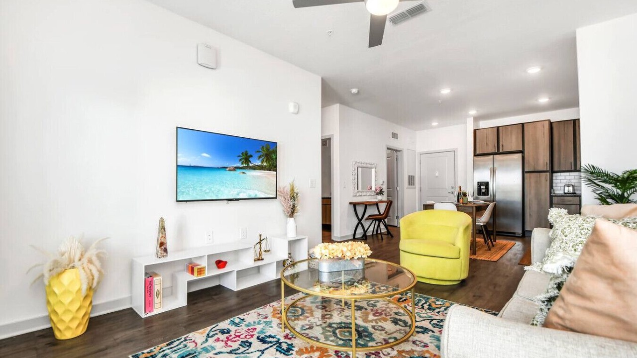 Photo of Livingroom in Bay Lake