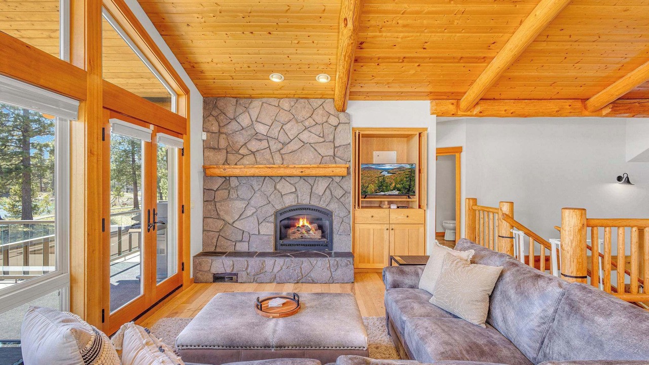 Photo of Livingroom in Three Rivers