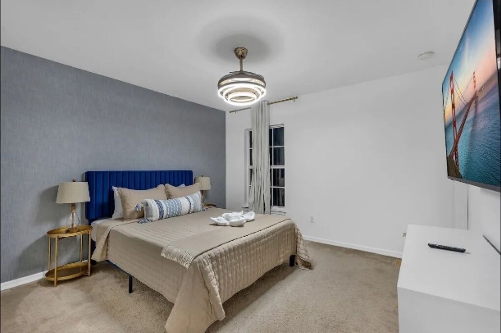 Photo of Bedroom in Sandy Ridge