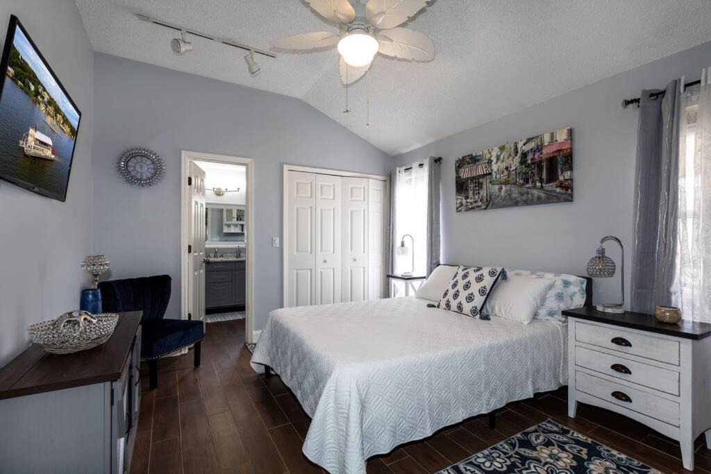 Photo of Bedroom in Mount Dora