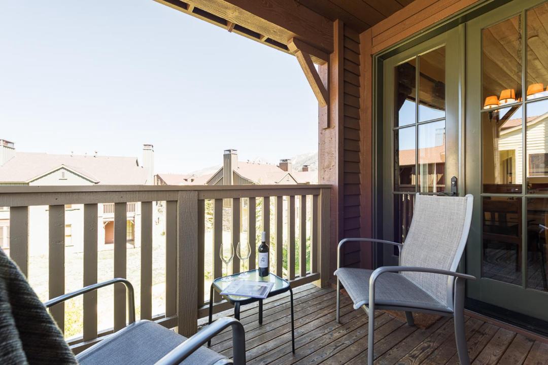 Photo of Patio Balcony in Mammoth Lakes