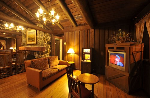Bay Lake Apartment | The Cabins at Disney's Fort Wilderness Resort