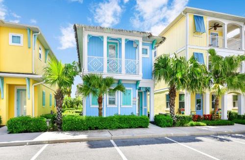 West Kissimmee House | Palm Tree Paradise Cottage Near Disney With Margaritaville Resort & Island H20 Waterpark Access - 3087Pi