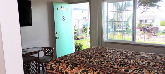 Cypress Tree Motel in Cayucos