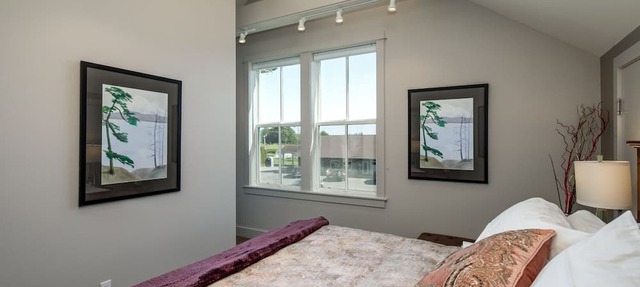 La Conner, Tillinghast Residence E #401 in La Conner