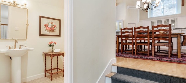 Lovely 4 Bedroom Private House on Holden Road in Beaver Creek Village in Avon