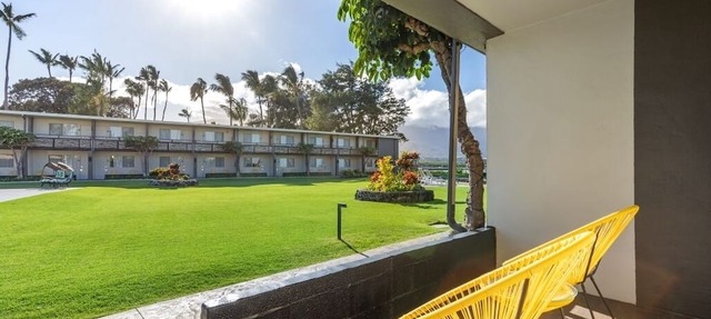 Family Getaway | 3 Pet Friendly Units | Outdoor Pool | 1.9 mi to Paukukalo Beach in Kahului