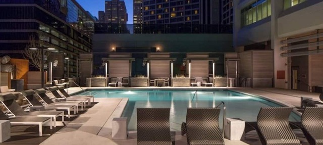 Atlanta Skyline Retreat Modern Luxury Downtown Home in Atlanta