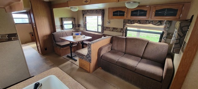 Kinkaid Kamper with AC in Oraville - 2 bedrooms for a cozy stay. house mattress in Oraville