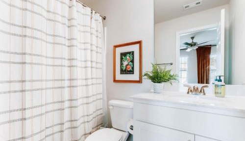 Old Capital - Sleeps 8, Mins to GCSU, DT, Lake in Milledgeville
